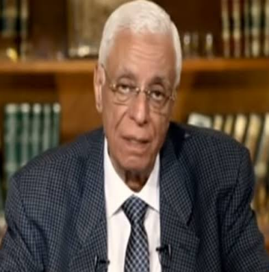 الاستاذ الدكتور حسام موافى